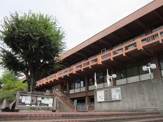 16 現在の県立浦和図書館.jpg