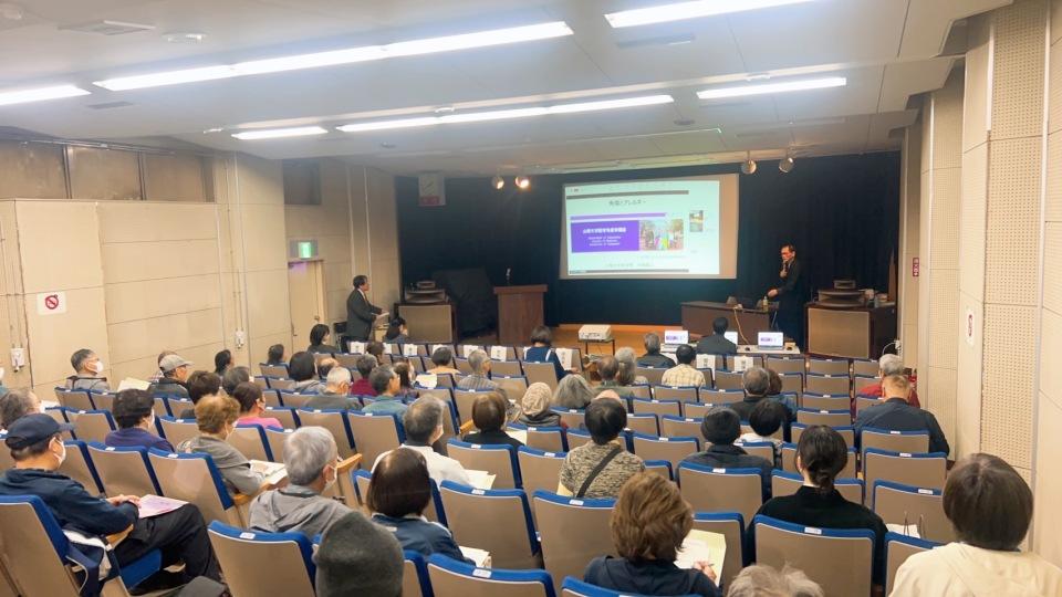 中尾先生の講演の写真1
